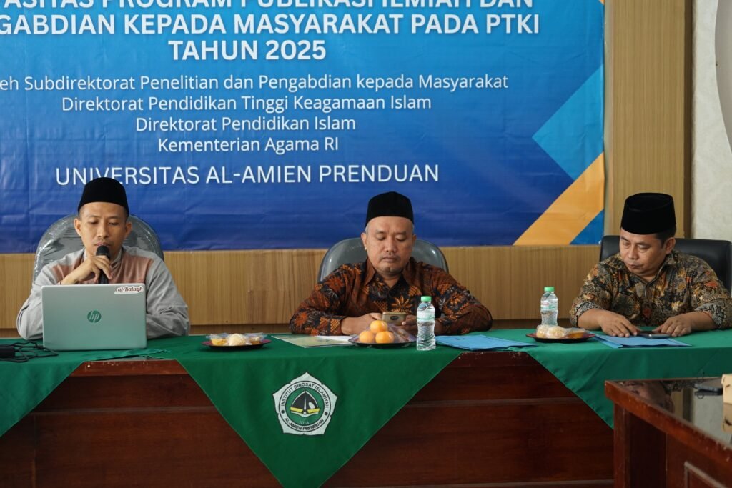 Gambar 1: Sesi Penyampaian Materi